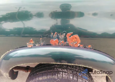 2000 Toyota Tundra Ltd V8 from USA, damaged, VIN 5TBBT4810YS089882